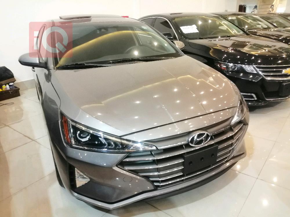 هیوندای ئەلەنترا